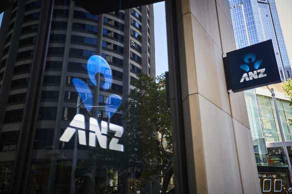 بنك ANZ يتعرض لعقوبات بسبب فرض رسوم على حسابات العملاء المتوفين