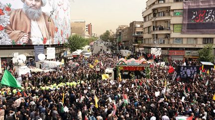 وفاة إسماعيل هنية.. حشود غفيرة في طهران للمشاركة في تشييع جثمان زعيم حماس